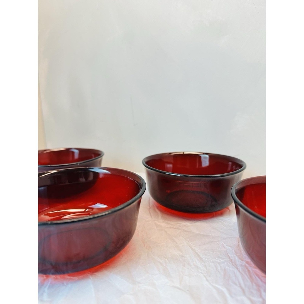 Luminarc Arcoroc France Ruby Red Salad Cereal Bowl Set of 4, 4.75" - Picture 6 of 9